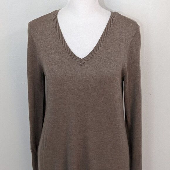 Apt. 9 Khaki Sweater Tunic Size Small Light Brown V-neck Sweater - Picture 3 of 7